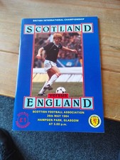 26/05/1984 Scotland v England [At Hampden Park] (30)