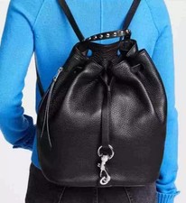 Zaino Rebecca Minkoff Blythe nero con borchie e coulisse