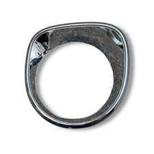 Toyota Corolla Ke10 11 15 17 Finisher Headlight Bezel Lamp Rh Genuine Parts Nos Toyota Corolla Ke10 11 15 17 Finisher Headlight Bezel Lamp Rh Genuine Parts Nos
