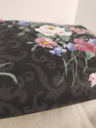 1 Yd × 45"Vtg 1993 Daisy Kingdom Fabric Poppy Damask Small Cottage Core(#335) - Picture 9 of 9