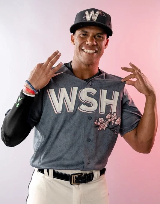 Nike Washington Nationals Cherry Blossom Jersey Men's M City Connect #22  Soto