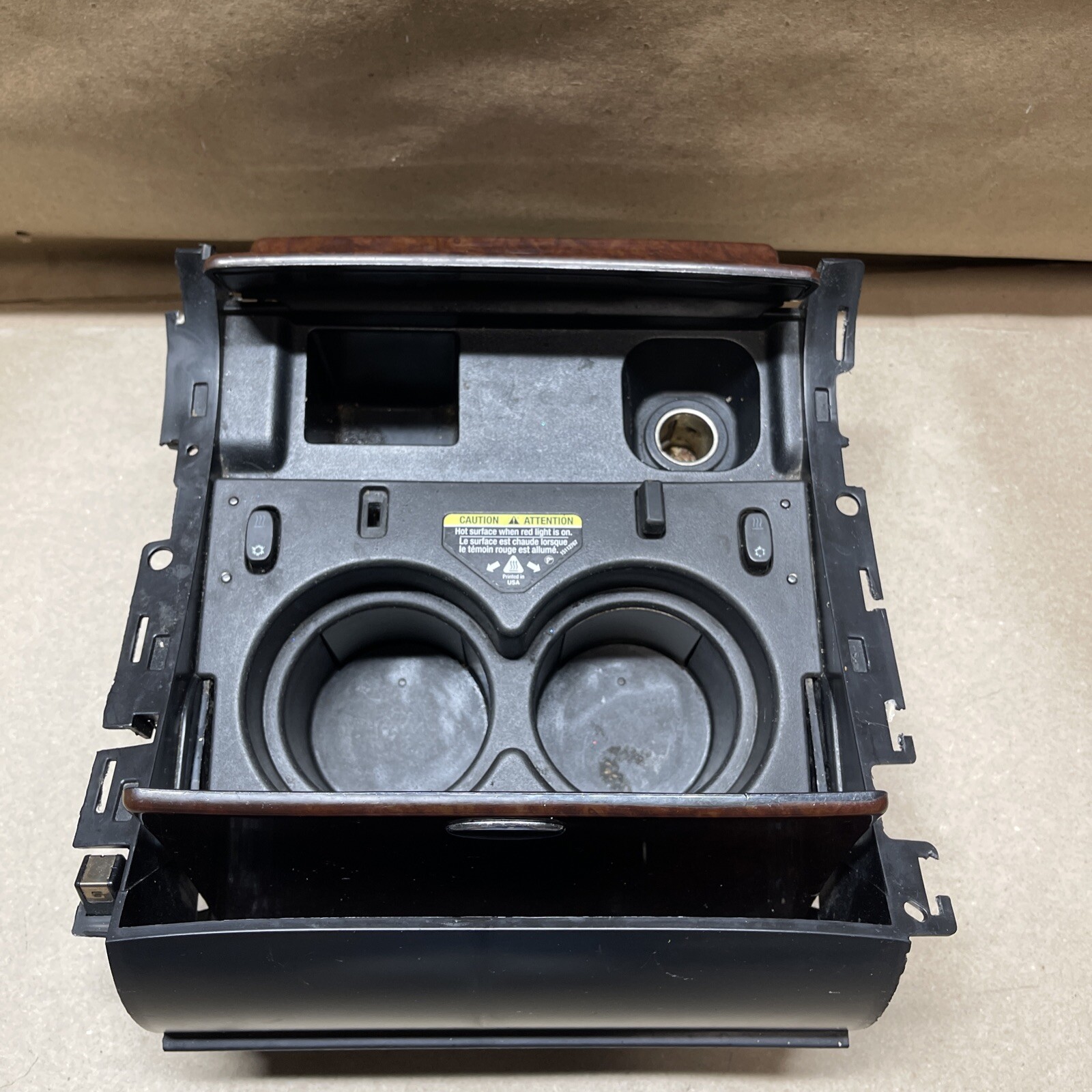 20022006 Cadillac Escalade Center Console Heated Cooled Cup Holder OEM