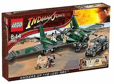 LEGO Indiana Jones: Fight on the Flying Wing (7683)