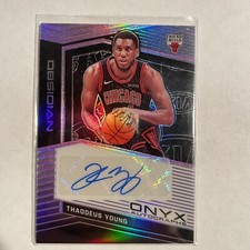 2019-20 Panini Obsidian Onyx Auto /49 Thaddeus Young #OA-TYG Auto