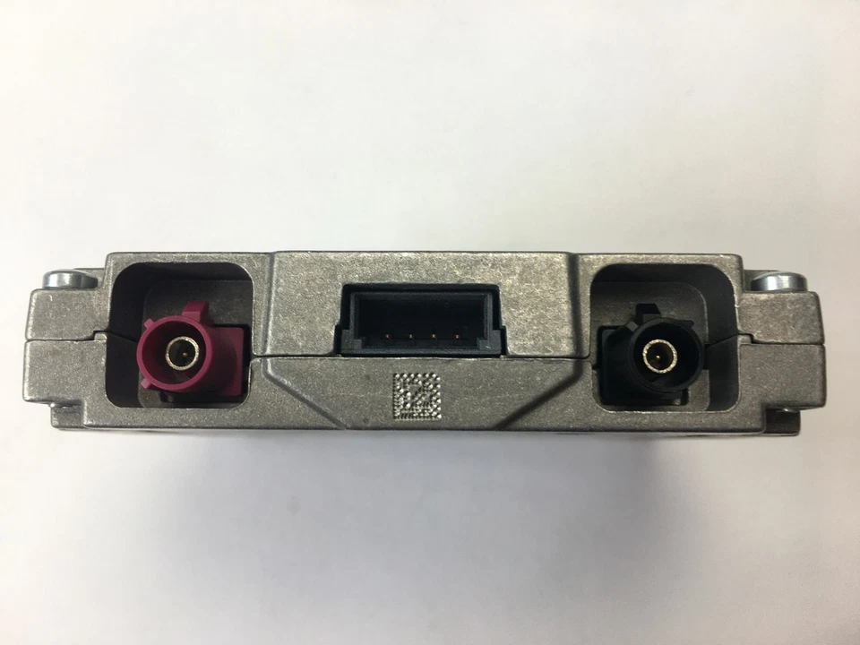 4H0035456 2-Wege Signalverstärker für Mobilfunk VW Golf 7 Passat B8 original - Bild 2 von 4