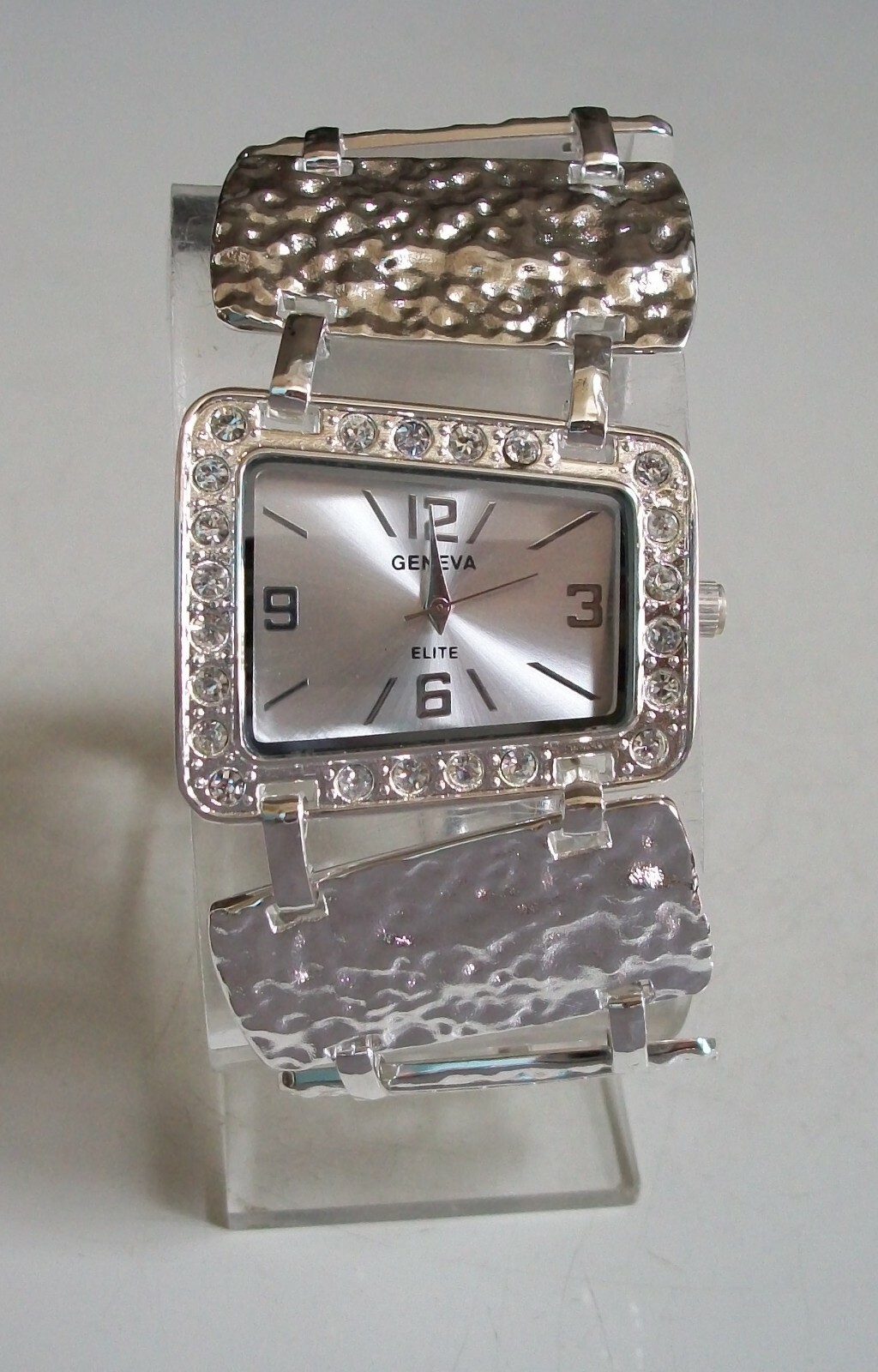 WOMEN'S SILVER FINISH NUGGET LOOK RHINESTONE FASHION DRESSY/CASUAL WATCH 