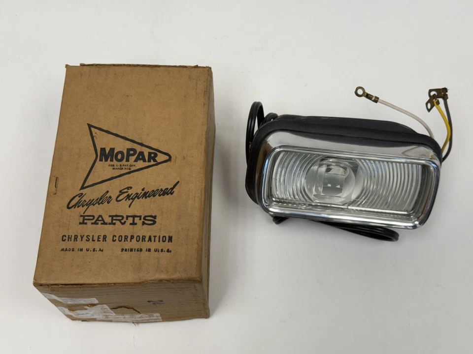 1956 Plymouth Plaza Belvedere Savoy Left Parking Lamp Assembly 1689818 NOS - Image 3 of 4