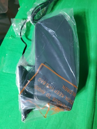 REPLACEMENT Logitech X-540 Original LEFT FRONT Speaker YELLOW Plug **TESTED*** - 第 4/5 張圖片