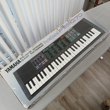 Yamaha Electronic Keyboard PortaSound PSS-270 og box adapter manual VTG 80s