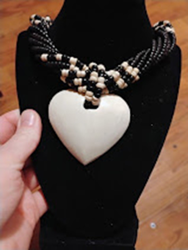 Beaded heart statement necklace - image 1