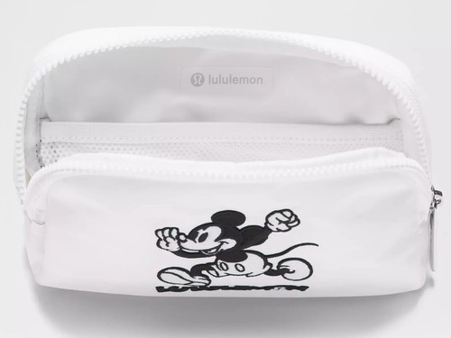 Disney Lululemon Mickey Mouse in Motion Everywhere Gürtel Umhängetasche Weiß Neu mit Etikett - Bild 2 von 3