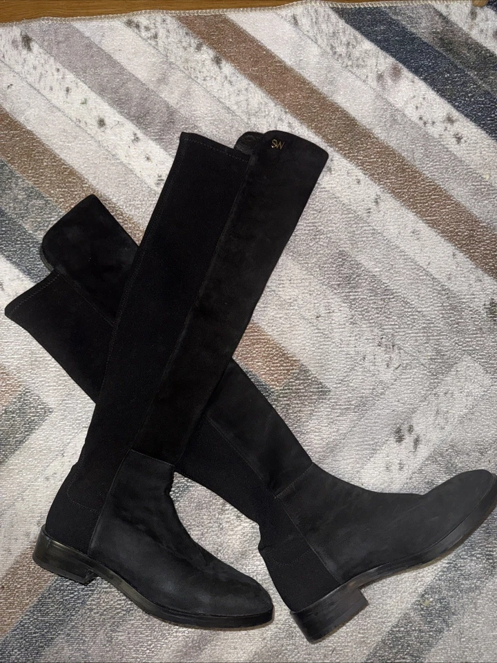 Botas altas Stuart Weitzman 5050 negras de gamuza sobre la rodilla para mujer 7,5 espalda elástica Foto 2 de 4
