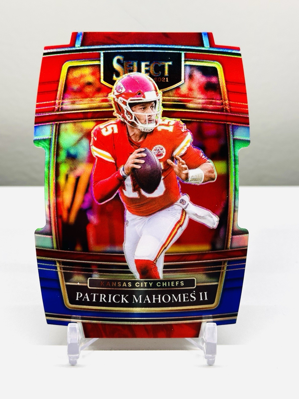 2021 Panini Select - Concourse Patrick Mahomes II #2 Red & Blue Prizm Die-Cut