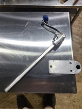 Edlund Model S-11 Manual Stainless SteeCan Opener  - Stainless Steel Table Base 