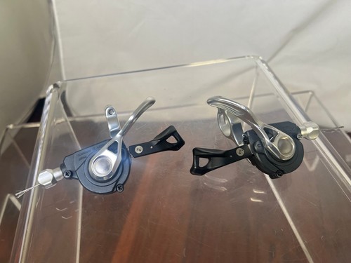Cambio Shimano XTR SL-M970-A 3x9 Trigger con morsetti manubrio - Foto 11 di 18