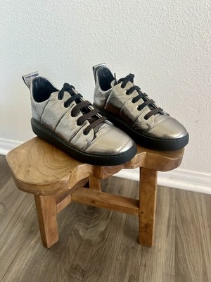 Halmanera Argento / Nero Womens EU 37 / US 6.5 Silver Metallic Leather Sneakers