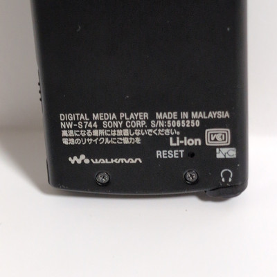 Sony Walkman NW-S744 Digital Media Player works fine Black tested