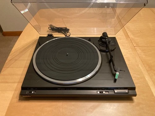 Technics SL-BD10 Turntable used but in great shape. Was boxed up for 30 years