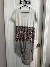 White Gray Leopard Print Knit Short Sleeve V-Neck Knot Maxi Dress
