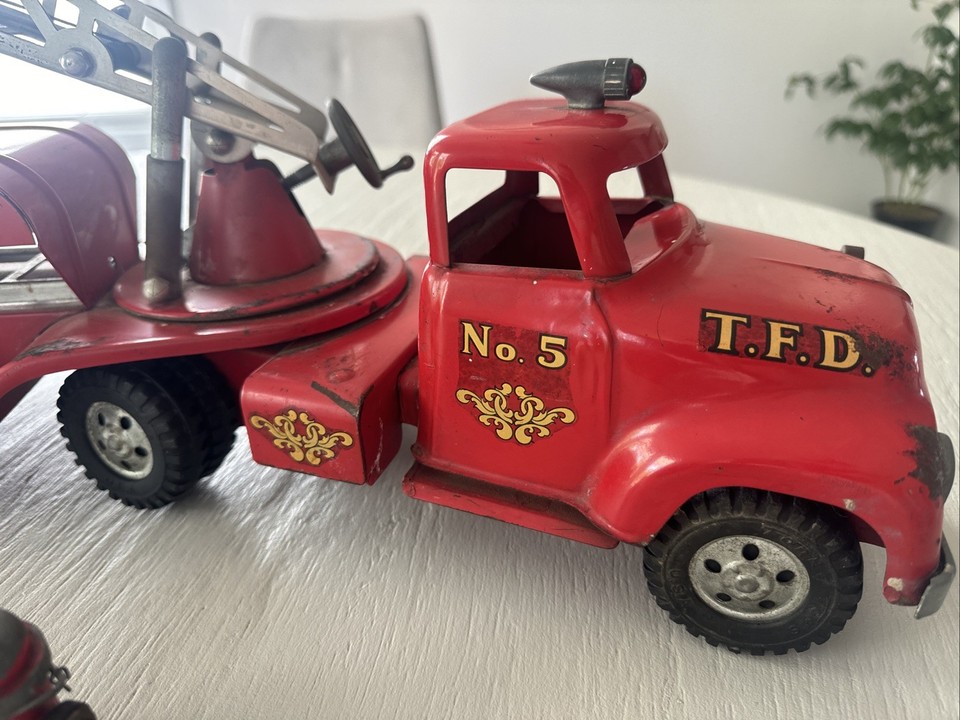 Vintage Tonka TFD No. 5 Fire Engine Ladder Truck Life Net Early Pressed ...