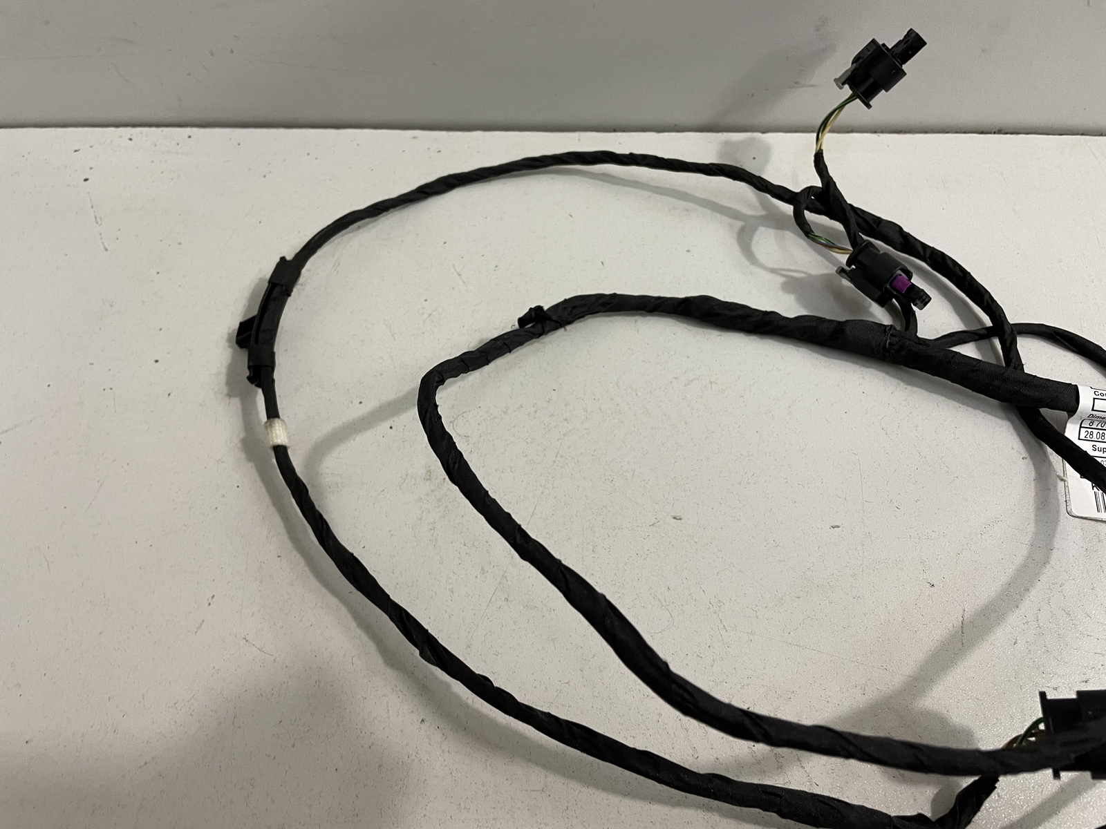 BMW 7 G11 G12 Front Parking Aid Wiring 4 PDC Connections 2021 