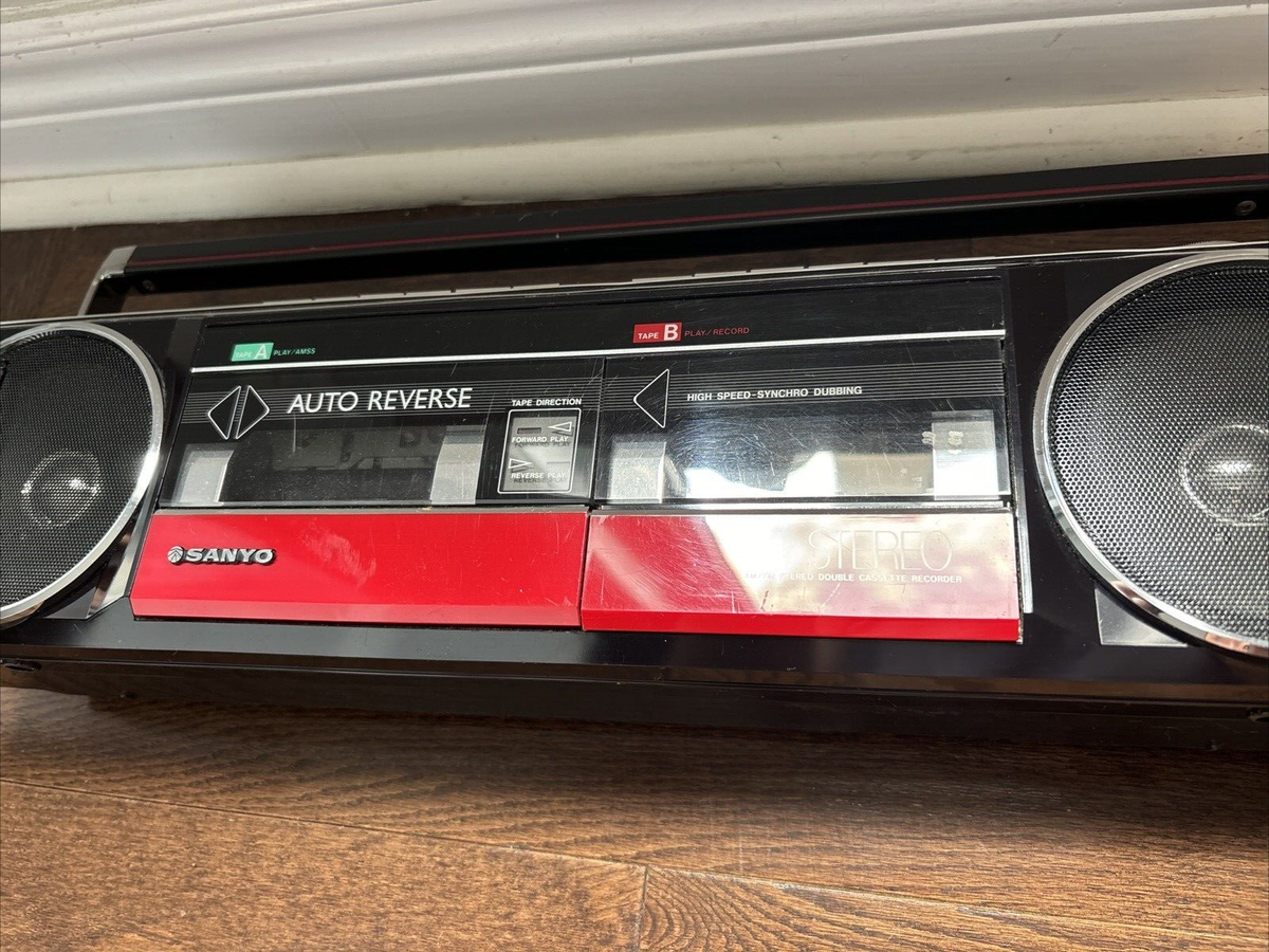 SANYOカラオケMKー2 VINTAGE SANYO M W770 BLACK RADIO BOOMBOX DUAL CASSETTE RECORDER AM