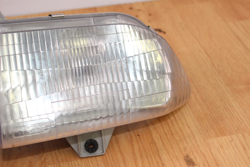1996 POLARIS STORM SKS 800 Headlight - Image 4 of 4