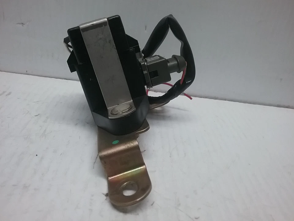 Sensor de desaceleración Infiniti QX4 1997-2002 47930 1W300 Foto 2 de 4