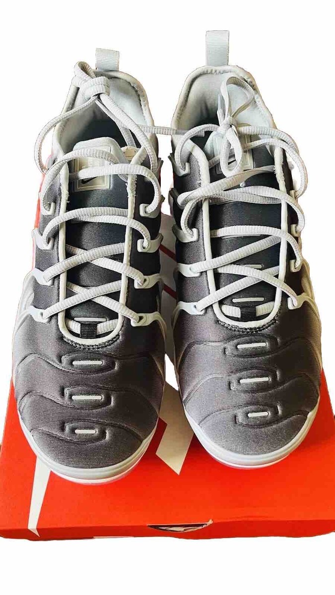NWB Nike Air Max Vapormax Plus Gradient Wolf Grey Black  display picture 3
