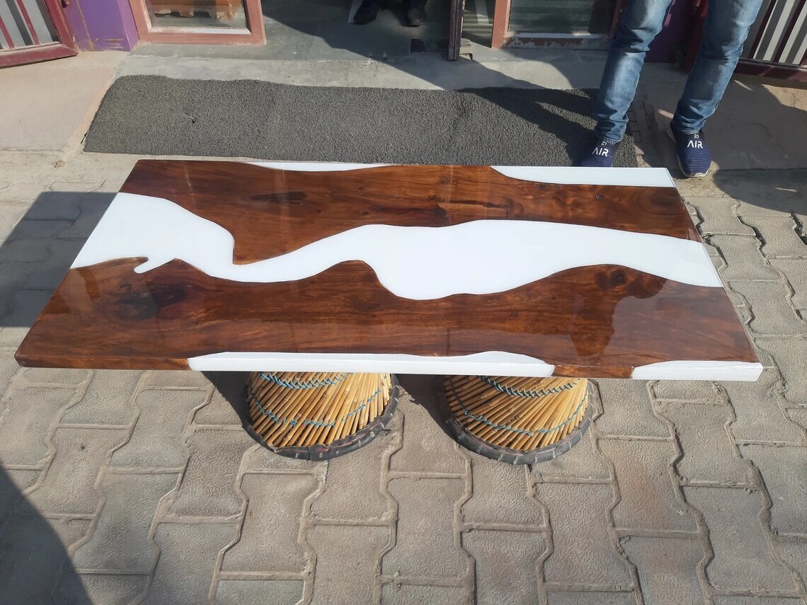 White Resin River Epoxy Dining Table Top handmade Wooden Furniture For Home Deco