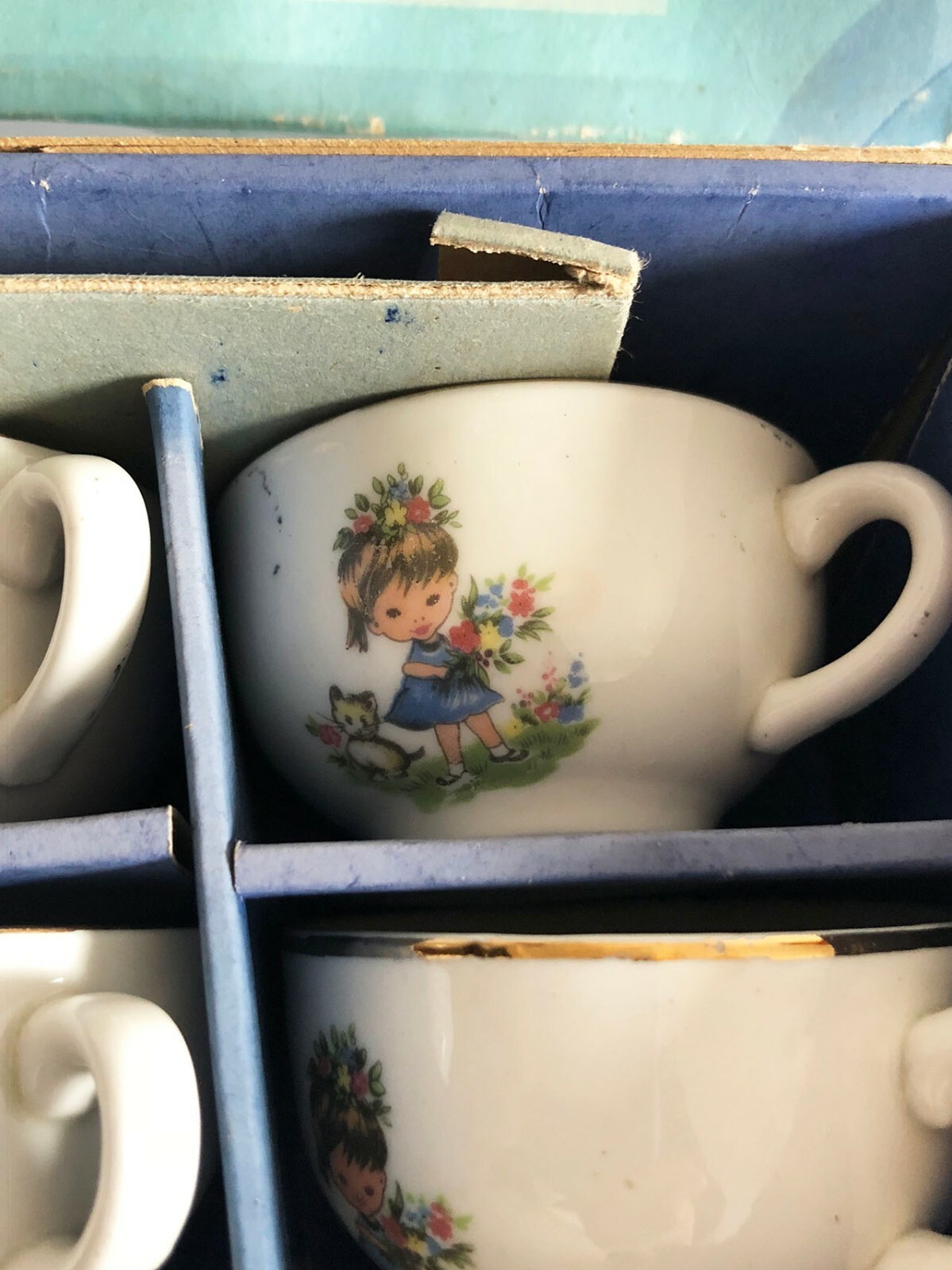 Dînette dans sa boite d'origine (D'occasion) à Vevey pour CHF 26 - avec