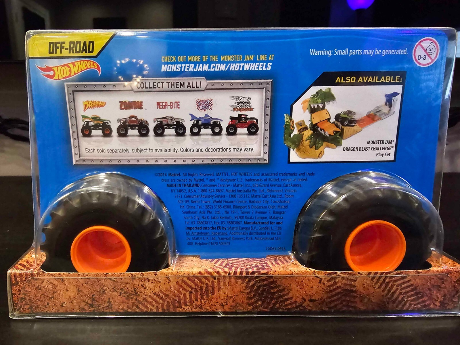 2015 Mattel Official Hot Wheels Dragon 1:24 Diecast Monster Jam Truck