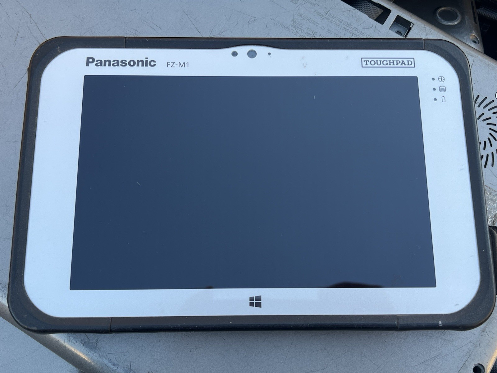 Panasonic ToughPad Rugged Laptop Tablet model FZ-M1 Core I5 No ssd - Bios Locked