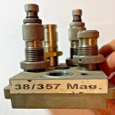 Redding 38/357 Carbide 4 Die Set, With Dillon Tool Head - Good Condition
