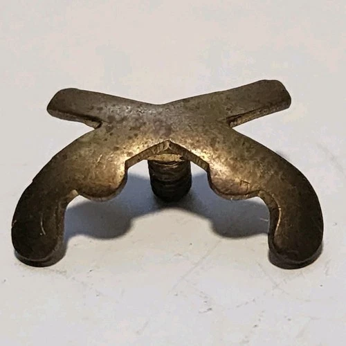WW1 U.S. Army MP Military Police Corps  Collar Pin Crossed Pistols Insignia Part