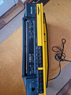 Philips tragbarer Videorecorder (VCR) VHS mit Kassettenfach gelb/schwarz