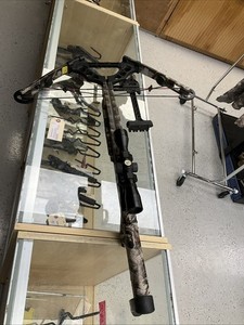 Parker Cyclone Crossbow 175# 35 1/2 21 1/4 232783