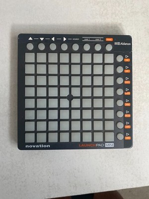 Novation LaunchPad Mini MK2 Grid Controller ohne Kabel ungetestet