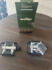 Wellgo Dual Function Bike Pedals with Cleats and Reflectors