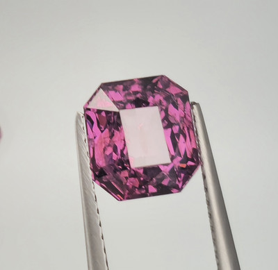 Spinel 2.75 Carat Untreated Burma Saturated Purple Pink Hand Faceted Ascher Cut