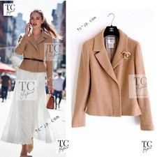 CHANEL 00A Camel Cashmere Zipper Jacket Runway Karl Lagerfeld 36 38 US4 6