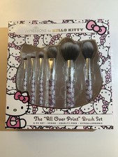 New Impressions HELLO KITTY All Over Print Makeup Brush Set 6-pc Hypoallergenic