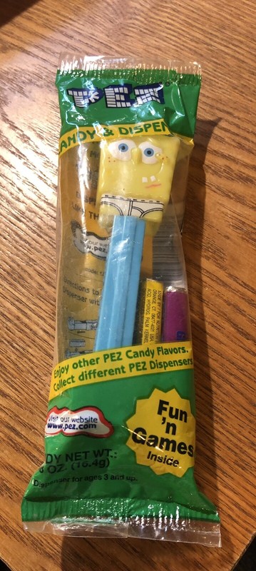 Vintage PEZ 2004 Dispenser Sponge Bob Square Pants Light Blue Body Sealed 