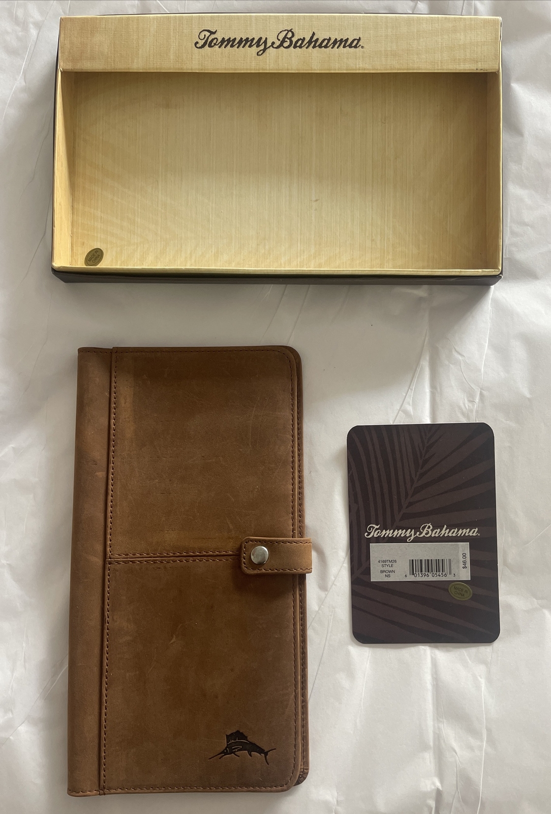 Tommy Bahama Brown Distress Leather PassportCredit CardItinerary 46 See Desc. eBay