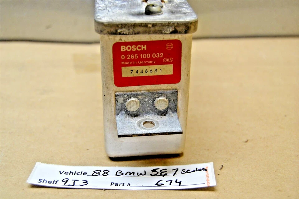 0265100032 BMW 525i 535i 735i 750i 1988-94 ABS Sistema de frenos Módulo 674 9J3 Foto 2 de 3