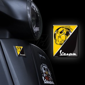 Vespa Piaggio 3d Italy Bee Emblem Badge Logo Sticker Scooter GTS GTV LX