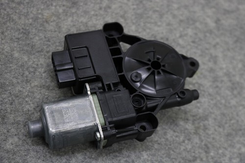 Org Audi A3 8V Q2 VW Golf 7 Facelift Fensterhebermotor 5Q0959812D hinten rechts
