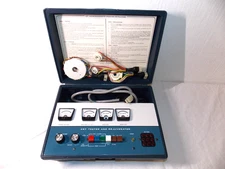 Heathkit Model IT-5230 CRT Monitor Display Tester & Rejuvenator W/ Test Sockets