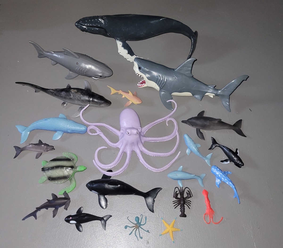 Lot Vtg Safari Animal Planet Monterey Figures Sea Whales Octopus