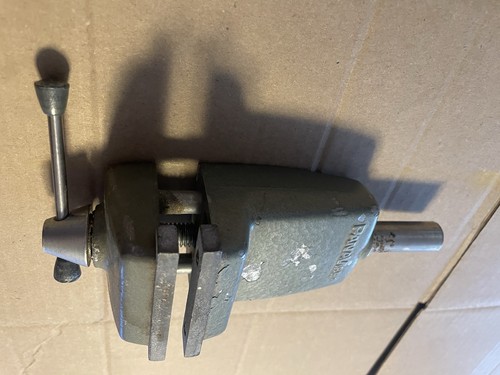 Panavise 304 2-1/2” Vise Made In USA - Picture 4 of 8